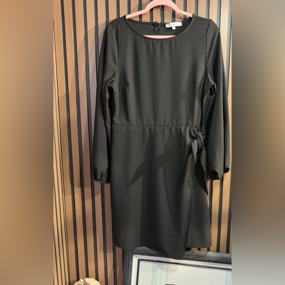 The Vanity Room Elegant Black‎ Dress Sz L